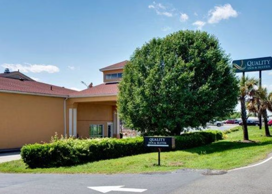 Quality Inn & Suites Monroe